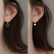ピアス フープ レディース 大人 アクセサリー アシンメトリー ハート 揺れる 華奢 小ぶり 小さめ 上品 可愛い ワンタッチ