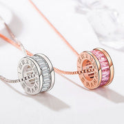 ペンダントトップ ペンダントヘッド チャーム ネックレス ブレスレット キーホルダー アクセサリー レディース 女性用 ローマ数字 ラテン文字 ナンバー  ラインストーン スクエア バケットカット 円筒型 輪っか おしゃれ かっこいい かわいい プレゼント ギフト 誕生日 記念日