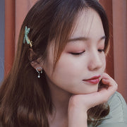 ピアス スタッドピアス 両耳用 アクセサリー レディース 女性 婦人 揺れる ラインストーン ハート 星 かわいい おしゃれ カジュアル ギフト プレゼント 贈り物 ファッション雑貨
