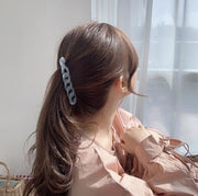 ヘアクリップ レディース ヘアアクセサリー 女性 髪飾り まとめ髪 髪留め ヘアアレンジ 5連サークル シンプル 無地 おしゃれ 可愛い