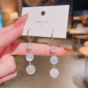 ピアス フープピアス レディース 女性 アクセサリー 揺れる 三連 チェーン シンプル お洒落 おしゃれ かわいい 可愛い 上品 お出かけ 普段使い ギフト プレゼント 婦人用