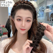 カチューシャ 三つ編み レディース 女性用 婦人 ヘアアクセサリー みつあみ パーツ C型ヘアバンド おしゃれ かわいい 普段使い お出かけ フォーマル プレゼント ギフト ワンポイント 楽ちん 通勤 大人 成人式