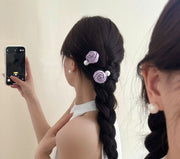 ヘアクリップ 2個セット 髪留め ヘアアクセサリー レディース  髪飾り フラワー 花 薔薇 ローズ パール調 ヘアアレンジ 可愛い おしゃれ 華やか パーティー お呼ばれ おでかけ