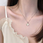 ネックレス ペンダント レディース アクセサリー 女性 婦人 上品 エレガント シンプル きれい クリア おしゃれ ラウンド プレゼント 贈り物