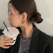 ピアス スタッドピアス レディース 女性 アクセサリー 三角形 シルバーカラー シンプル お洒落 可愛い ファッション小物 ギフト プレゼント