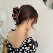 ヘアクリップ バンスクリップ レディース ヘアアクセサリー 髪飾り 髪留め クロス 結び目 大きめ シンプル 無地 まとめ髪 ヘアアレンジ カジュアル かわいい おしゃれ デイリー 普段使い お出かけ 単色 ベージュ ブラウン グリーン ピンク ホワイト クリア グリーン グレー