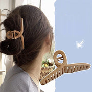 バンスクリップ ヘアクリップ レディース 女性 ヘアアクセサリー 髪飾り まとめ髪 大きい 髪留め ヘアアレンジ ツイスト ねじれ 単色 クリアカラー 透明 かわいい おしゃれ シンプル カジュアル お出かけ 通勤 デイリー 青 白 ピンク 茶 緑 灰