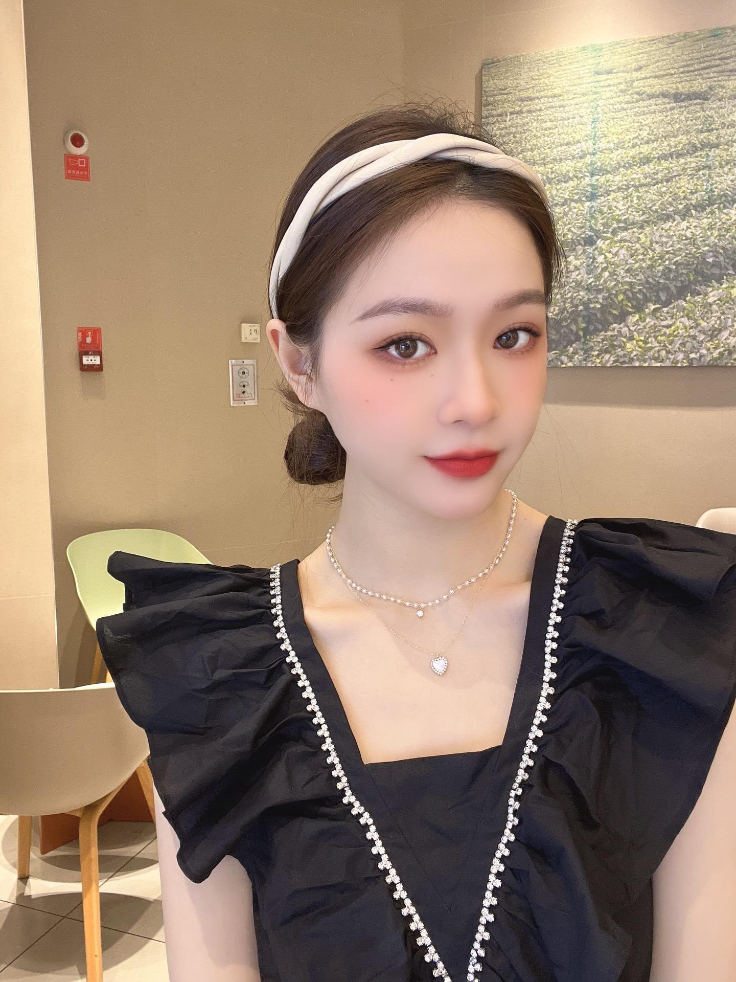 カチューシャ ヘアアクセサリー レディース 女性 女子 細目 商品画像2
