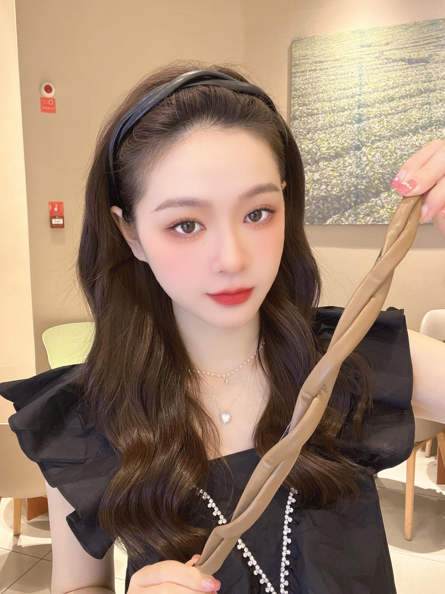 カチューシャ ヘアアクセサリー レディース 女性 女子 細目 商品画像5