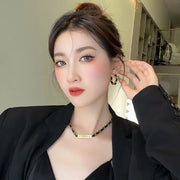 フープピアス レディース チェーン風 リング アクセサリー 女性用 おしゃれ かわいい スタイリッシュ 大人 シンプル シック 存在感 お出かけ オフィス 通勤 カジュアル デイリー ギフト プレゼント 贈り物