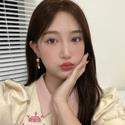 ピアス レディース バックキャッチピアス ロング 猫 花柄 おしゃれ ラインストーン かわいい ゆらゆら 耳飾り アクセサリー