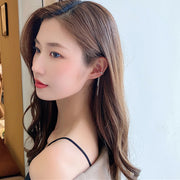 イヤーカフ 片耳用 単品 イヤカフ ノンホール イヤークリップ レディース 女性 アクセサリー チェーン リング 垂れる ロング 蝶 バタフライ 耳飾り おしゃれ かわいい お出かけ 普段使い ギフト プレゼント ファッション小物