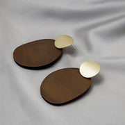 スタッドピアス フックピアス ピアス ウッド調 レディース 女性 アクセサリー ラウンド サークル ドロップ 雫 しずく型 スクエア 大ぶり 大きめ 存在感 シンプル お洒落 可愛い かわいい 普段使い デイリー お出かけ 耳飾り ギフト プレゼント 婦人用