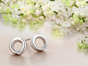 スタッドピアス 両耳用 ポストピアス アクセサリー レディース 女性 婦人用 ラインストーン シルバーカラー かわいい シンプル キュート きれいめ 上品 大人っぽい プレゼント ギフト 贈り物 記念日