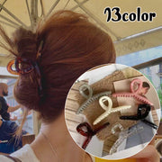 ヘアクリップ バンスクリップ ヘアアクセサリー レディース 髪飾り 髪留め まとめ髪 ヘアアレンジ シンプル 大きめ フェイクパール 無地 単色 スタイリッシュ マット クリア 大人上品 フェミニン オフィス 簡単 女性用 婦人用 ファッション小物
