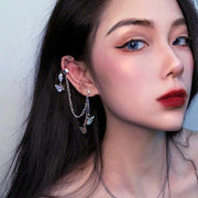 スタッドピアス イヤリング 片耳用 単品 イヤークリップ付き レディース 女性 アクセサリー チェーン ロング 揺れる 垂れる 蝶 バタフライ シルバーカラー お洒落 おしゃれ かわいい 普段使い デイリー お出かけ 耳飾り ギフト プレゼント 婦人用
