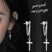 スタッドピアス レディース 女性用 アクセサリー シルバーカラー クロスモチーフ 十字架 チェーン 揺れる バックキャッチ カジュアル 高見え 高級感 おしゃれ 耳飾り 普段使い 婦人 普段使い ファッション小物 プレゼント 贈り物 ギフト 誕生日 記念日 お出かけ プチギフト