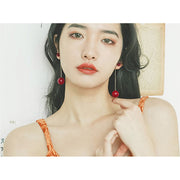 スタッドピアス バックキャッチ アクセサリー レディース 女性用 フェイクパール チェーン 揺れる ゆらゆら おしゃれ かわいい 上品 エレガント プレゼント ギフト 誕生日 記念日 フォーマル パーティー 結婚式 入園 入学 卒業 卒園 二次会 デイリー 普段使い