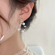 スタッドピアス キャッチピアス レディース アクセサリー 耳飾り フェイクパール ラインストーン 輪っか スクエア型 揺れる おしゃれ 女性用 婦人用 服飾小物 プレゼント 誕生日 記念日 贈り物 ギフト