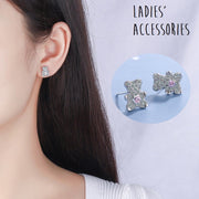 ピアス スタッドピアス 両耳用 レディース 女性 アクセサリー 耳飾り ラインストーン クマ ハート シンプル かわいい 上品 華奢 キュート ガーリー 定番 おしゃれ プレゼント ギフト 記念日 フォーマル パーティ お出かけ 銀色