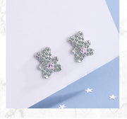 ピアス スタッドピアス 両耳用 レディース 女性 アクセサリー 耳飾り ラインストーン クマ ハート シンプル かわいい 上品 華奢 キュート ガーリー 定番 おしゃれ プレゼント ギフト 記念日 フォーマル パーティ お出かけ 銀色
