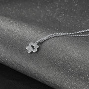 ネックレス ペンダント レディース アクセサリー 揺れる 動物 いぬ 犬足 肉球 チェーン かわいい 可愛い プレゼント ギフト