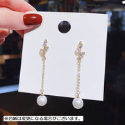 スタッドピアス アクセサリー レディース 女性用 ファッション小物 チェーン フェイクパール ラインストーン リーフ 葉 揺れる ゆらゆら おしゃれ かわいい エレガント 上品 プレゼント ギフト 誕生日 記念日 デイリー お出かけ