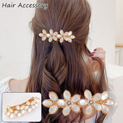 バレッタ レディース ヘアアクセサリー 髪留め 髪飾り ヘアクリップ 花 フラワー 大きめ ヘアアレンジ おしゃれ かわいい パーティー 発表会 イベント