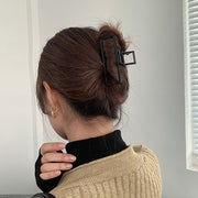 バンスクリップ ヘアクリップ レディース 女性 ヘアアクセサリー ファッション雑貨 小物 長方形 クロス 無地 ブラウン ブラック シンプル エレガント フォーマル おしゃれ かわいい キュート