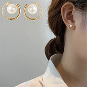 スタッドピアス アクセサリー レディース 耳飾り キャッチピアス パール調 ラインストーン おしゃれ 上品 華やか プレゼント ギフト 贈り物 女性用 婦人用 ファッション小物