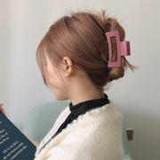 バンスクリップ ヘアクリップ レディース 女性 ヘアアクセサリー ファッション雑貨 長方形 マット加工 無地 ブラック ブラウン べっ甲風 ピンク シンプル かわいい キュート おしゃれ シック フォーマル ガーリー フェミニン
