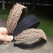 カチューシャ 単品 1個 レディース 女性 婦人 ヘッドバンド ヘアアレンジ ヘアアクセサリー 太め 幅広 レース 刺繍風 お洒落 可愛い カジュアル 上品 エレガント