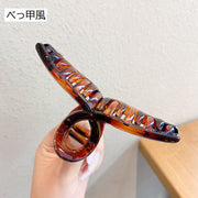 ヘアクリップ バンスクリップ 髪留め レディース 女性用 ヘアアクセサリー ねじれ 交差 ツイスト ヘアアレンジ 上品 エレガント おしゃれ かわいい 大きめ シンプル べっ甲風 デイリー 普段使い まとめ髪