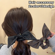 シュシュ ヘアゴム リボン レディース 女性 ヘアアクセサリー ヘアアレンジ 髪飾り まとめ髪 髪ゴム レザー調 チャーム シンプル かわいい おしゃれ