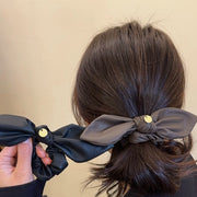 シュシュ ヘアゴム リボン レディース 女性 ヘアアクセサリー ヘアアレンジ 髪飾り まとめ髪 髪ゴム レザー調 チャーム シンプル かわいい おしゃれ