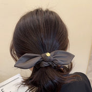 シュシュ ヘアゴム リボン レディース 女性 ヘアアクセサリー ヘアアレンジ 髪飾り まとめ髪 髪ゴム レザー調 チャーム シンプル かわいい おしゃれ