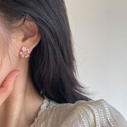 スタッドピアス レディース 女性 アクセサリー 耳飾り ピアス ラインストーン 蝶々 フラワー 花 フェイクパール キラキラ サークル かわいい キュート おしゃれ 上品 お出かけ パーティ プレゼント ギフト 金色