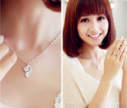 ペンダントトップ ペンダントヘッド チャーム アクセサリー レディース シルバーカラー フォックス キツネ 英字 かわいい おしゃれ キュート  婦人 大人可愛い 高級感 高見え カジュアル プチギフト プレゼント 贈り物 チェーン無し 贈り物 お出かけ