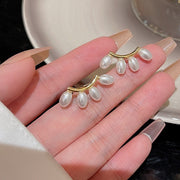 ピアス スタッドピアス レディース 女性 アクセサリー フェイクパール 4連 お洒落 大人可愛い ファッション小物 ギフト プレゼント