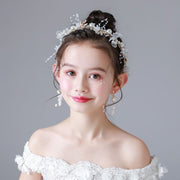 イヤリング キッズ ジュニア 子ども 女の子 レディース アクセサリー ブライダル 大きめ 揺れる お花 フラワー フェイクパール ビーズ 大ぶり ゴールドカラー 存在感 おしゃれ かわいい キュート ナチュラル プレゼント 贈り物 ギフト お出かけ 結婚式 パーティー ファッション小物 耳飾り 発表会 ピンク ホワイト 白
