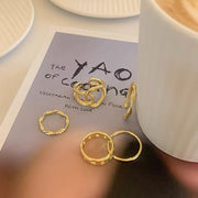 指輪 リング 5点セット アクセサリー レディース 女性 婦人 細め ごつめ 太目 かわいい おしゃれ エレガント クール シンプル ギフト 記念日 誕生日 プレゼント 贈り物 ファッション小物 ゴールドカラー
