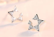 ピアス スタッドピアス レディース アクセサリー プレゼント 誕生日 シンプル 上品 小さめ 星 スター ラインストーン 華奢 小ぶり ビジュー 宝石風 天然石風 シルバーカラー 普段使い お出かけ お呼ばれ かわいい 可愛い おしゃれ きれいめ 女性 彼女 妻 嫁 大人女子 婦人 ガールズ ギフト 贈り物 記念日 母の日 ホワイトデー