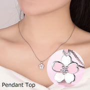 ペンダントトップ ペンダントヘッド レディース アクセサリー プレゼント 誕生日 上品 小さめ 花 桜 フラワー ラインストーン チャーム ビジュー 華奢 小ぶり 揺れる 天然石風 宝石風 ピンク シルバーカラー 普段使い お呼ばれ お出かけ かわいい 可愛い おしゃれ きれいめ 女性 彼女 妻 嫁 大人女子 婦人 ガールズ ギフト 贈り物 記念日 母の日 ホワイトデー