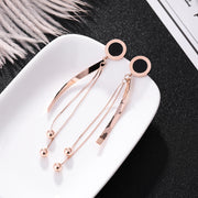 ピアス レディース 女性 チェーンピアス チェーン 揺れる 長め ロングチェーン ロング ローマ数字 かわいい おしゃれ プレゼント ギフト 贈り物 誕生日 記念日 デート 普段使い エレガント きれいめ