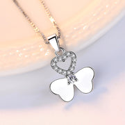 ペンダントトップ ペンダントヘッド チャーム ネックレス ブレスレット キーホルダー アクセサリー レディース 女性用 ラインストーン ハート バタフライ 蝶々 おしゃれ かわいい 上品 エレガント プレゼント ギフト 誕生日 記念日 ファッション小物