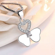 ペンダントトップ ペンダントヘッド チャーム ネックレス ブレスレット キーホルダー アクセサリー レディース 女性用 ラインストーン ハート バタフライ 蝶々 おしゃれ かわいい 上品 エレガント プレゼント ギフト 誕生日 記念日 ファッション小物