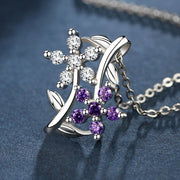 ペンダントトップ ペンダントヘッド ネックレスチャーム 首飾り レディース 女性 アクセサリー ファッション小物 ラインストーン フラワー 花 リーフ おしゃれ きれいめ 上品 キラキラ かわいい シンプル お出かけ ギフト プレゼント 誕生日 記念日 パーティ 銀色 紫