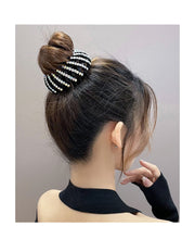 ヘアクリップ ポニーリング レディース ヘアアクセサリー 髪留め 髪飾り ラインストーン キラキラ ヘアアレンジ まとめ髪 シニヨン お団子 おしゃれ かわいい 華やか エレガント
