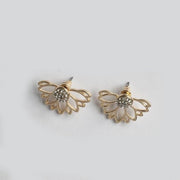 ピアス スタッドピアス バックキャッチピアス レディース 女性 アクセサリー ラインストーン キラキラ シルバーカラー ゴールドカラー お洒落 可愛い ファッション小物 ギフト プレゼント