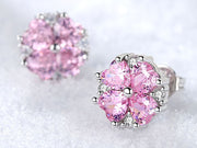 スタッドピアス 両耳用 ポストピアス アクセサリー フラワー レディース ラインストーン 女性 シルバーカラー かわいい  花 ハート 小さめ ピンク キラキラ きれいめ 上品 清楚 プレゼント ギフト 贈り物 記念日 婦人用